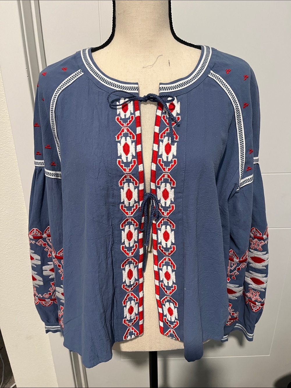 RD + Koko Blue Embroidered Front Tie Bohemian Puff Sleeves Top Festival NWT